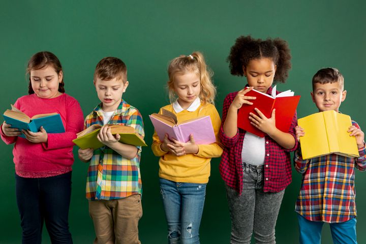 Tingkatkan Literasi Anak dengan Bacaan Seru